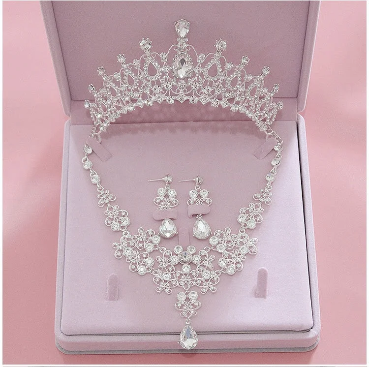 High Quality Fashion Crystal  Tiara/Crown Earring & Necklace Set