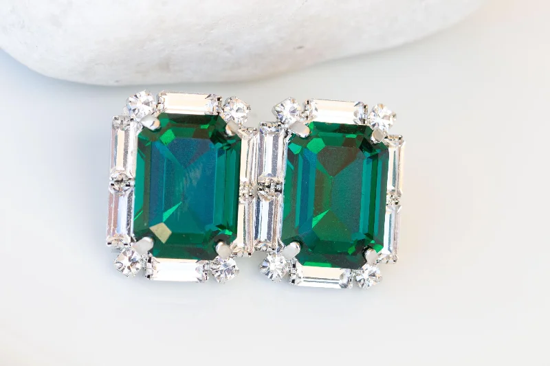 GREEN STUD EARRINGS