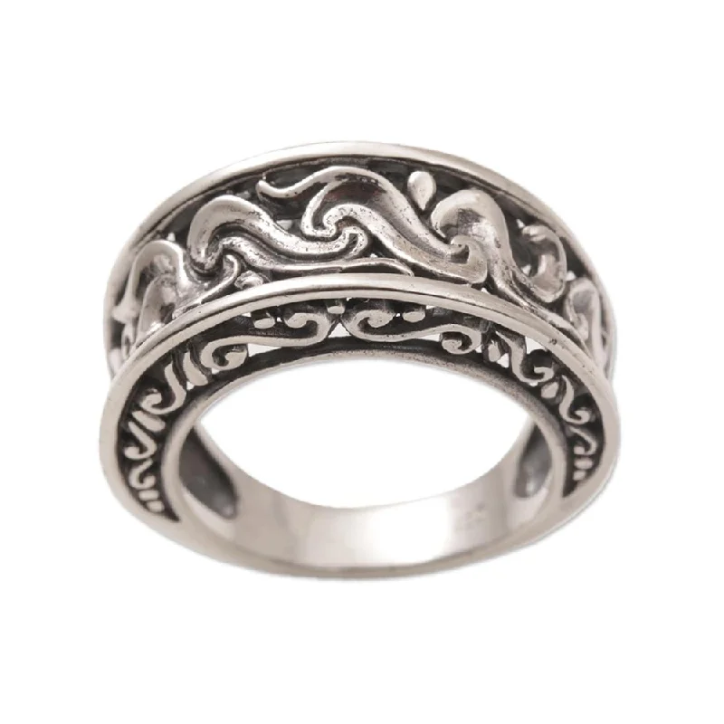 Handmade Sterling Silver 'Refinement' Ring (Indonesia)