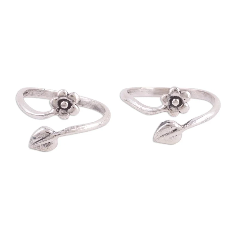 NOVICA Handmade Sterling Silver 'Flower and Leaf' Toe Rings (India)